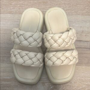 American Eagle Women's Cream Braided Slide Sandals